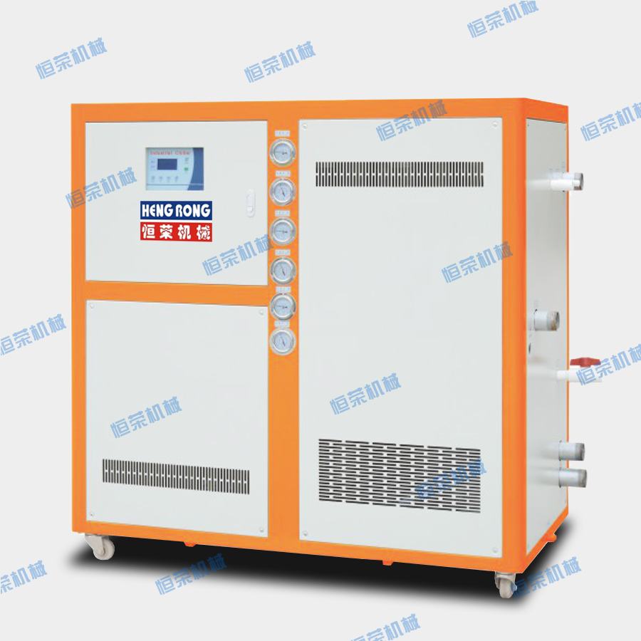塑料注塑機(jī)為什么要配備工業(yè)冷水機(jī)？